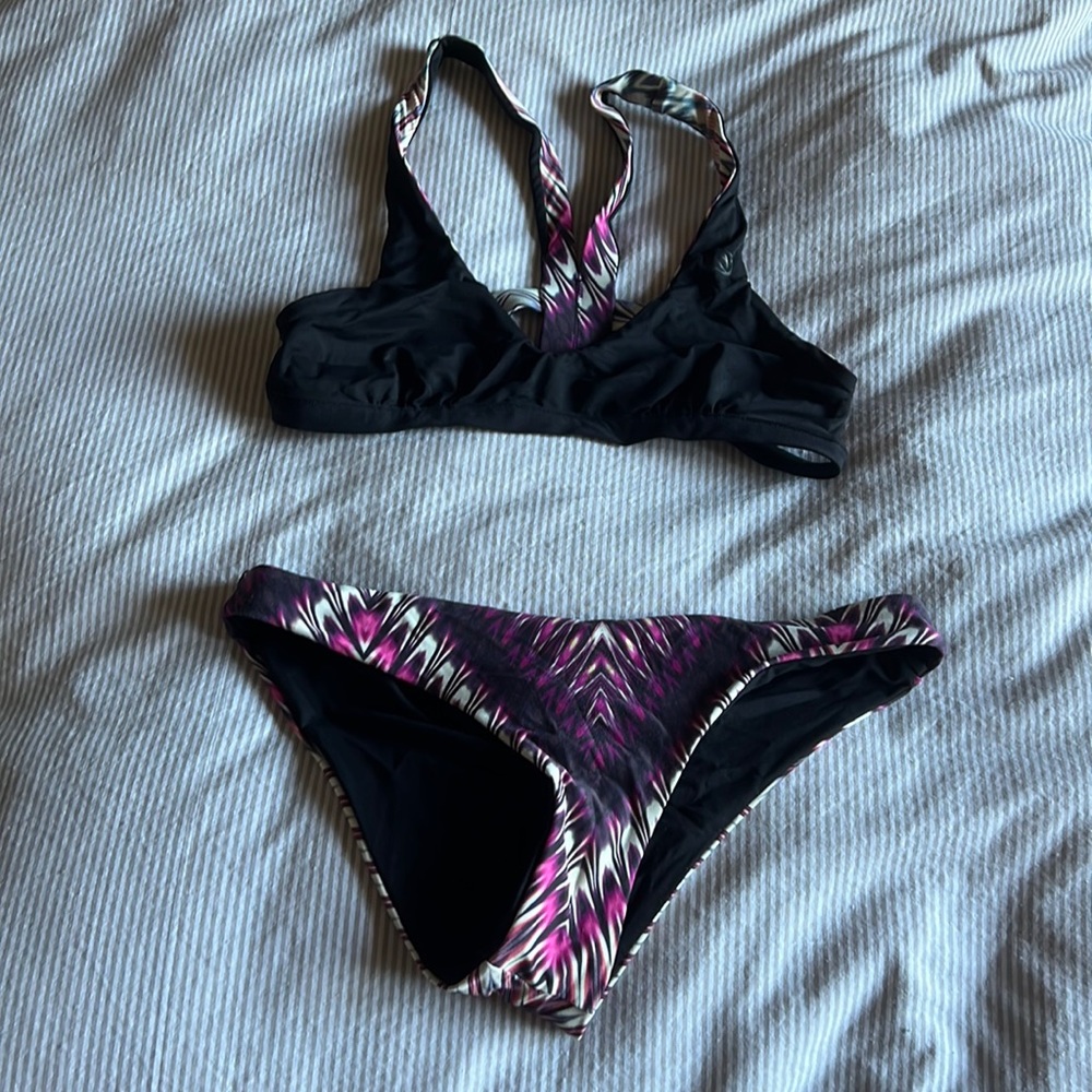 Reversible surf bikini